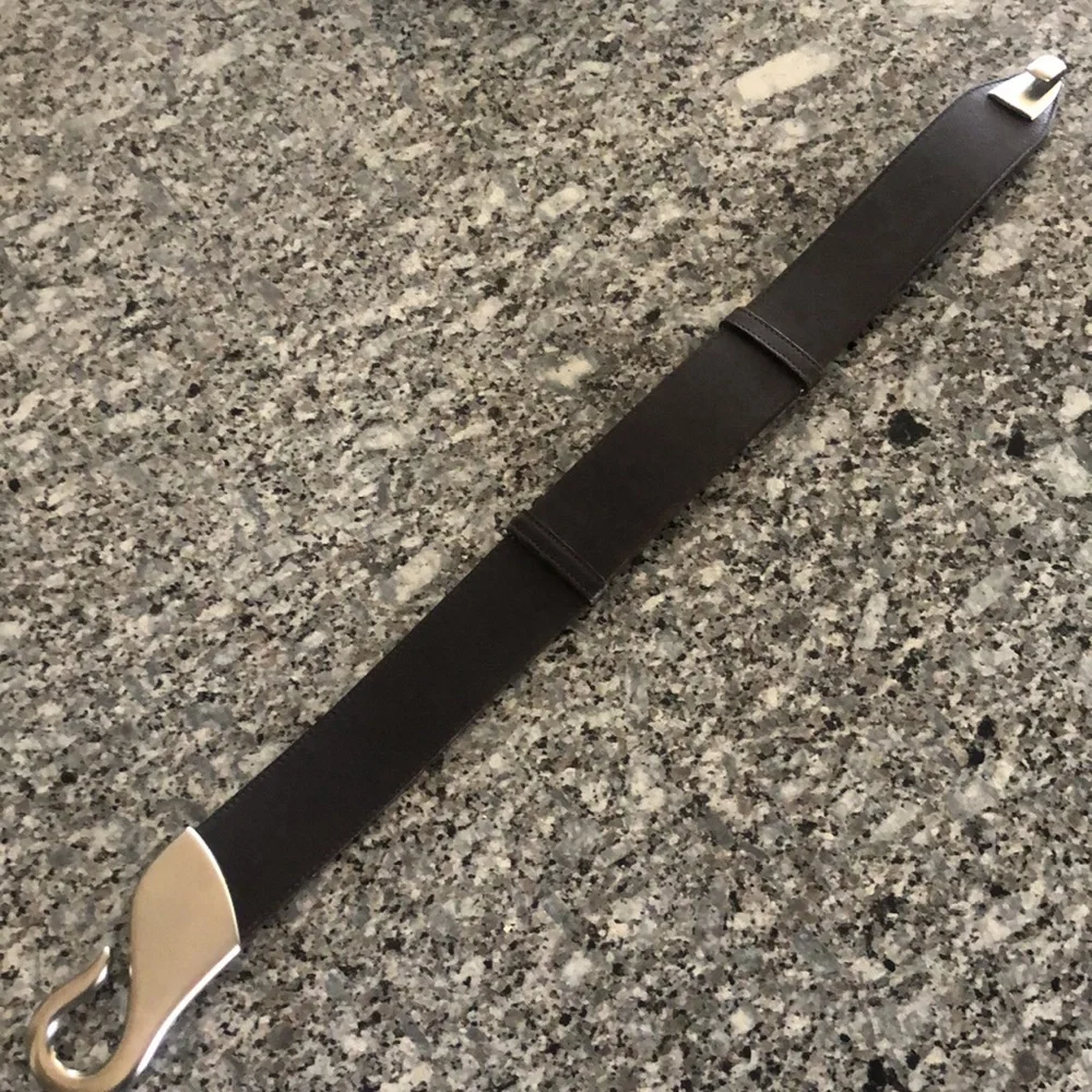 NewThe Territory Ahead WIE SILVER HOOK BUCKLE Brown LEATHER Adjustable BELT